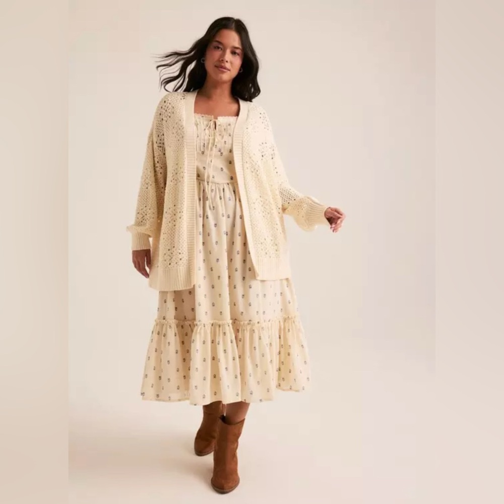 Torrid NWOT Festi Open Stitch Cardigan